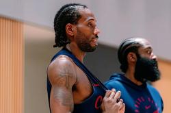 关于洛杉矶快船迎国王杯关键赛，窗口期队长鼓劲，质疑声仍在，球队文化再被提及的信息-开云app